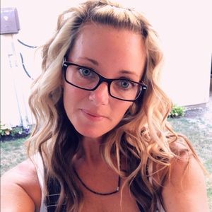 Meet your Posher, Tara